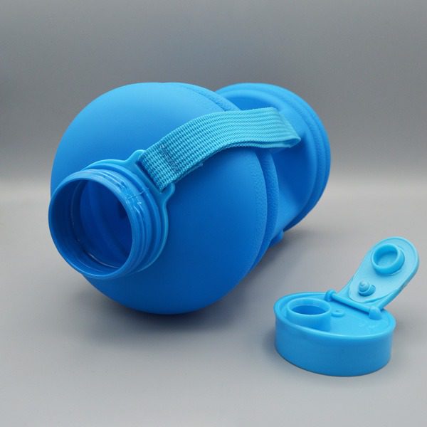 داخل جاگ واتر آندر آرمور مدل مات درب قمقمهای ظرفیت 2.2 لیتر آبی داخل جاگ واتر آندر آرمور مدل مات درب قمقمهای ظرفیت 2.2 لیتر آبی