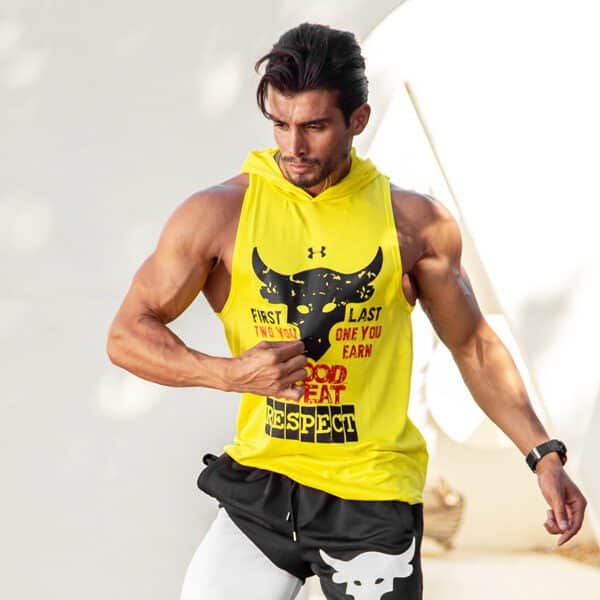 رکابی کلاهدار ورزشی مردانه آندر آرمور مدل PY-BLOOD SWEAT زرد لایف استایل