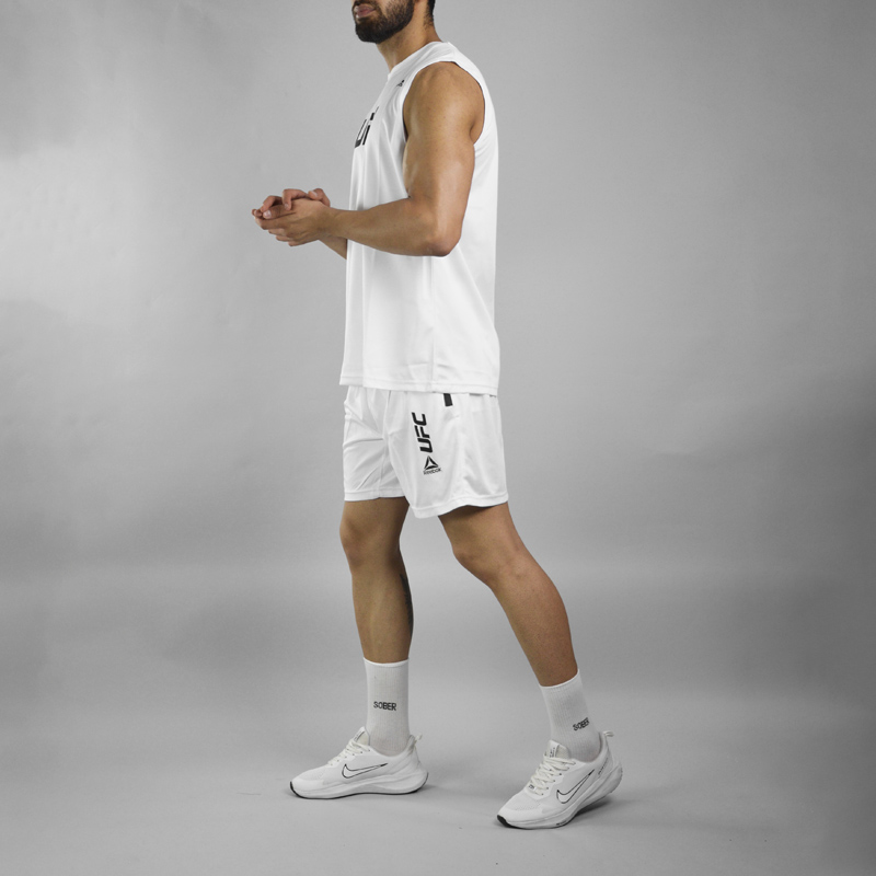 ست رکابی و شلوارک ورزشی مردانه ریباک مدل DS-UFC 3080 سفید نیمرخ ست رکابی و شلوارک ورزشی مردانه ریباک مدل DS-UFC 3080 سفید نیمرخ