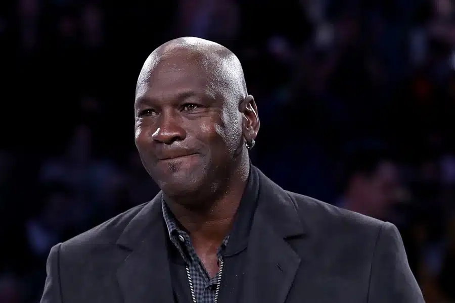 مایکل جردن | زندگینامه بسکتبالیست مشهور، اسطوره شیکاگو بولز