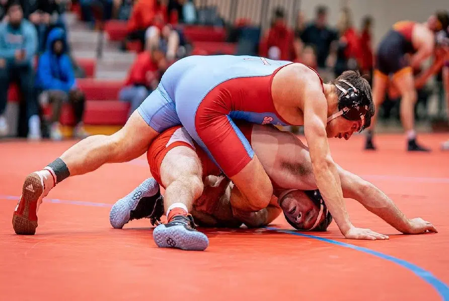 ورزش کشتی | معرفی مقررات ورزش کشتی و ورزشکاران اسطوره