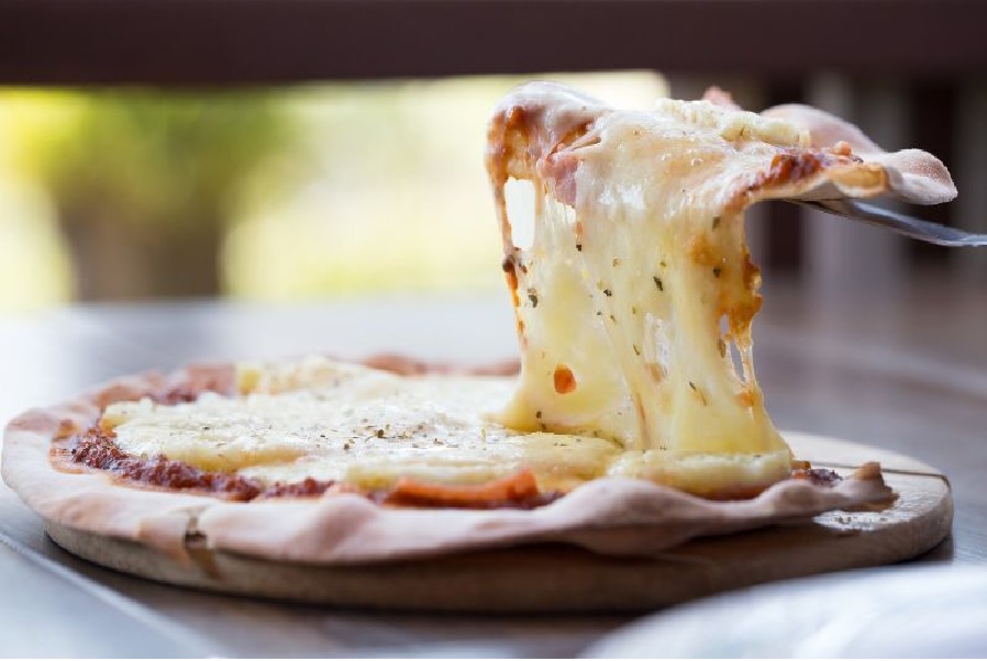 پنیر پیتزا در رژیم غذایی