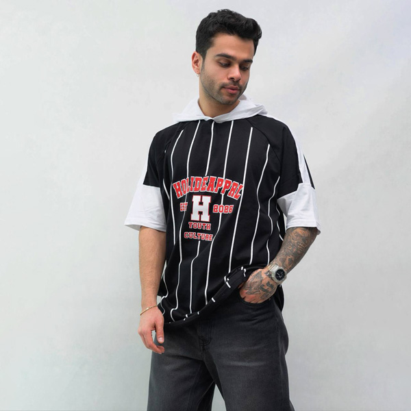 تیشرت کلاهدار ورزشی مردانه کالچر مدل SPL-2B1821 مشکی لایف 66