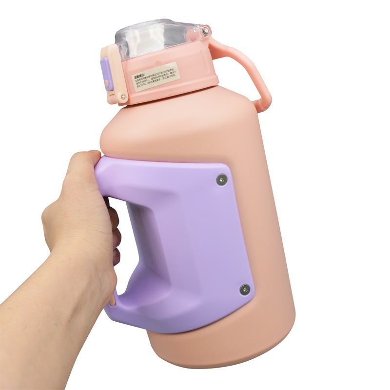 جاگ واتر استیل بائولووک مدل weapon ظرفیت 1.18 لیتر جاگ واتر استیل بائولووک مدل weapon ظرفیت 1.18 لیتر