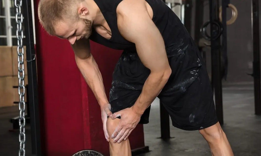 آسیب زانو در بدنسازی