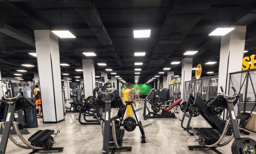 باشگاه بدنسازی شکوه