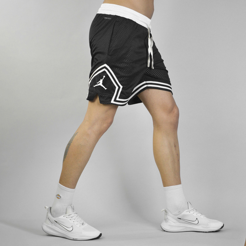 شلوارک ورزشی مردانه جردن مدل 2688 مشکی لایف