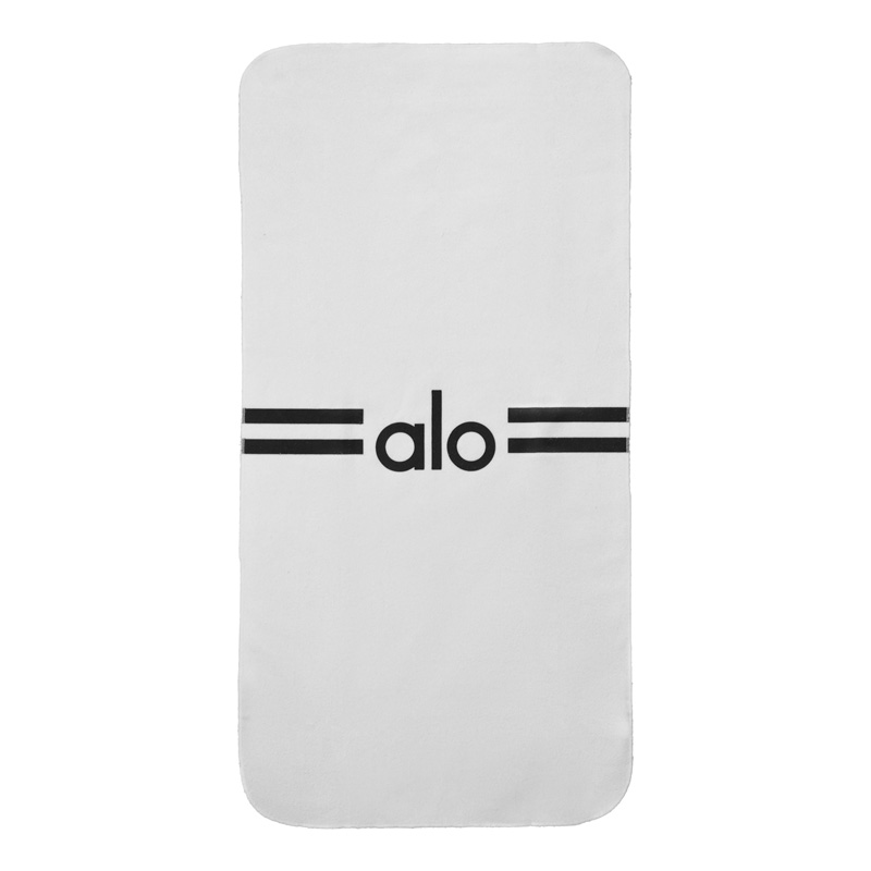 حوله ورزشی الو مدل 404F0826 ابعاد 100 در 50 سانتی متر