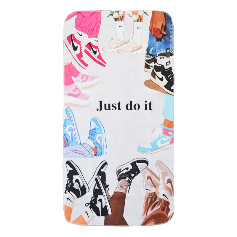 حوله ورزشی نایک مدل 404F0851 ابعاد 100 در 50 سانتی متر