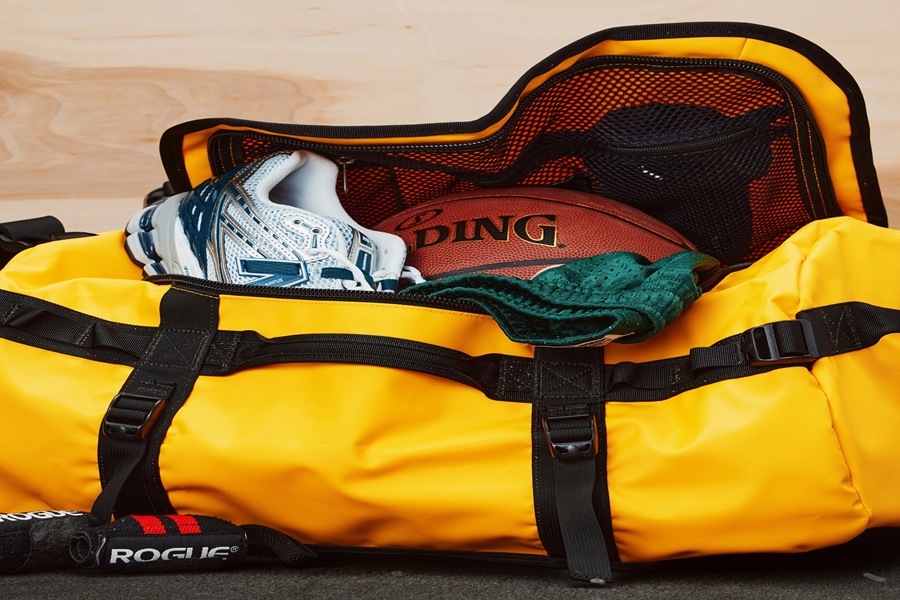 ۱۰ ایده خرید هدیه برای ورزشکاران | مناسب برای خانم ها و آقایان