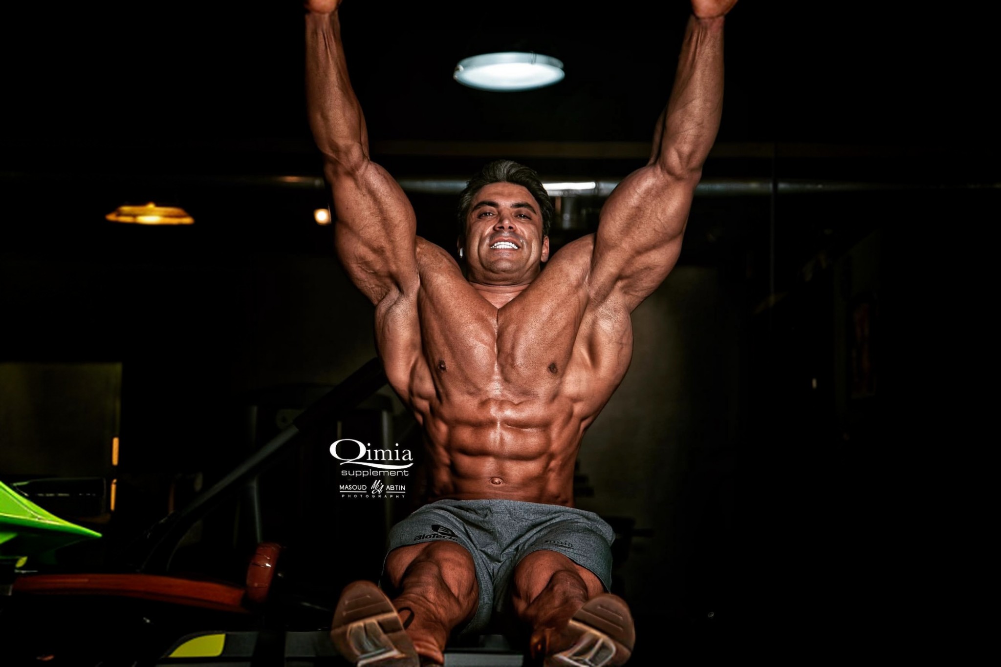 زندگینامه حسن خسروآبادی،‌ قرمان فوق سنگین و طلای آسیا