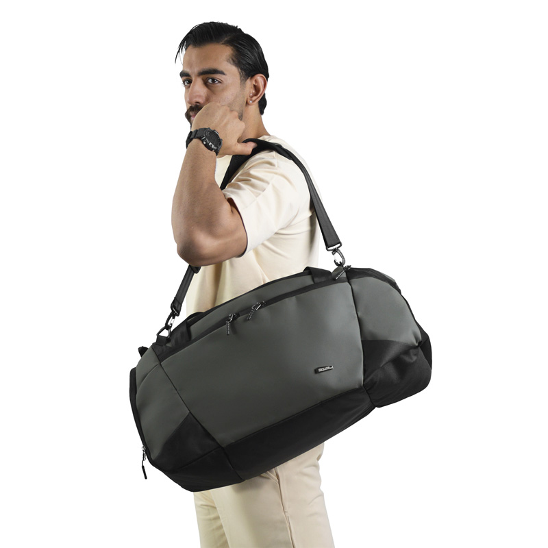 ساک ورزشی بنج مدل HSN-253300 جاکفشدار