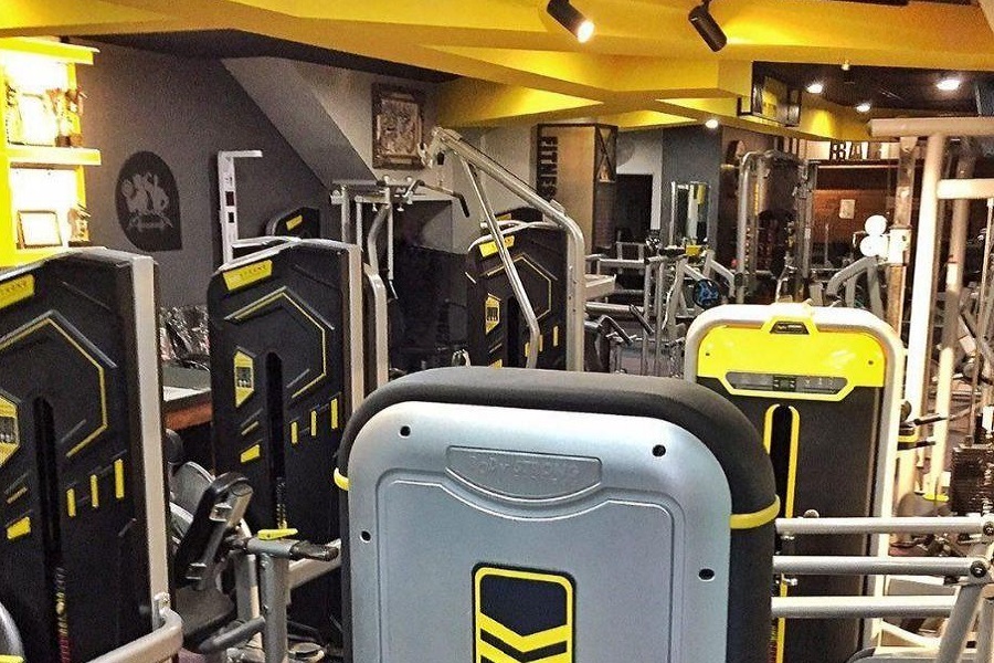 باشگاه ورزشی بانوان کرباسی