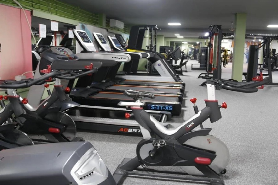 باشگاه ورزشی زنانه گام اول در مرکز تهران