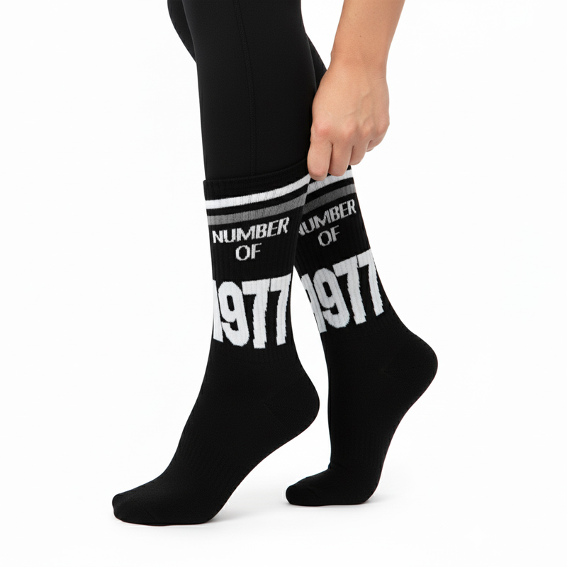 جوراب ساق بلند اسپرت نامبر آف 1977 مدل RZ-17670