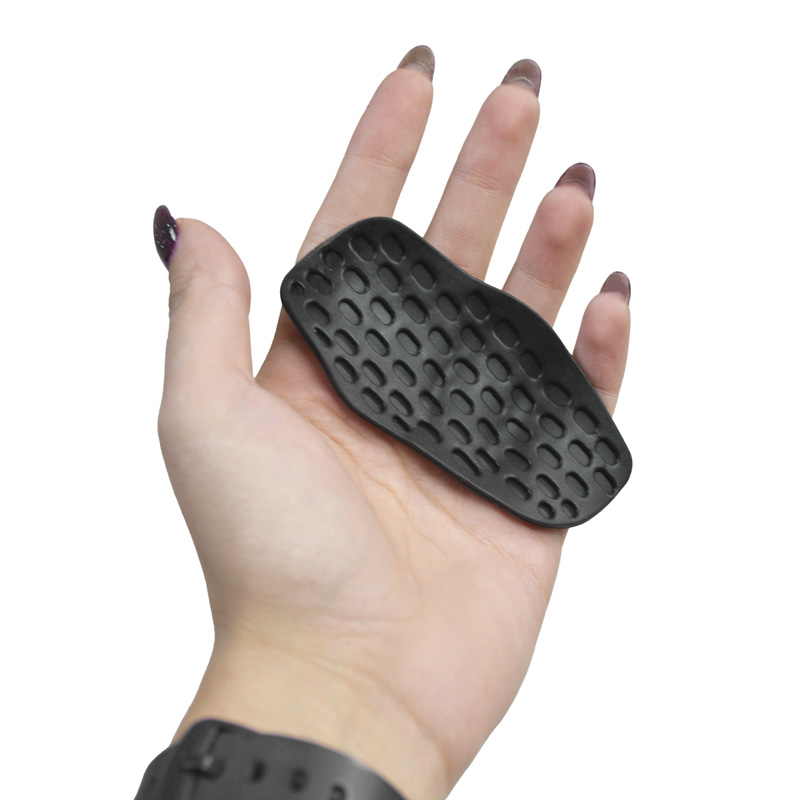 پد محافظ و ضد لغزش دست سیلیکونی مدل Grip Pad-404H1251 بسته دو عددی (4)