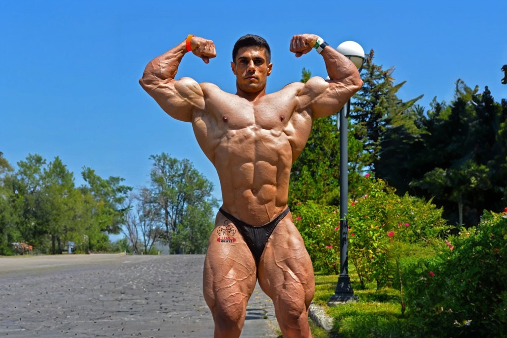 بیوگرافی محمد مفتخر، قهرمان دزفولی بدنسازی جهان در اوزان ۷۵ و ۸۰ کیلو